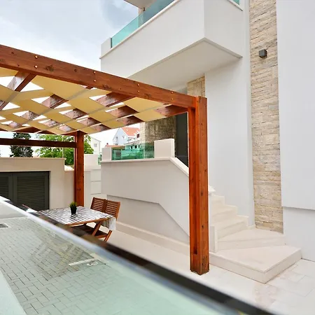 Luxury Leon Apartment Zadar